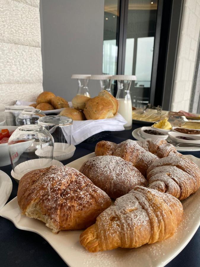 Vlorë Belvedere Hotel & Spa מראה חיצוני תמונה