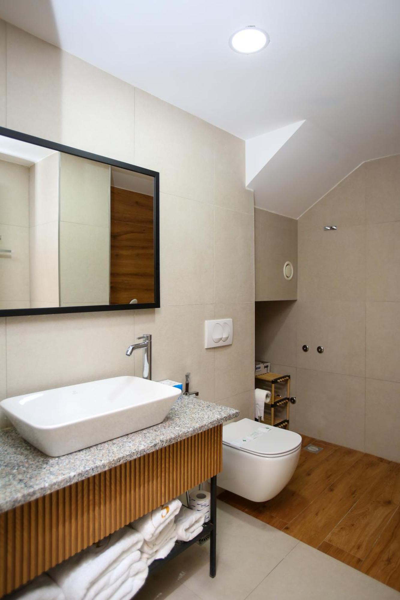 Vlorë Belvedere Hotel & Spa מראה חיצוני תמונה