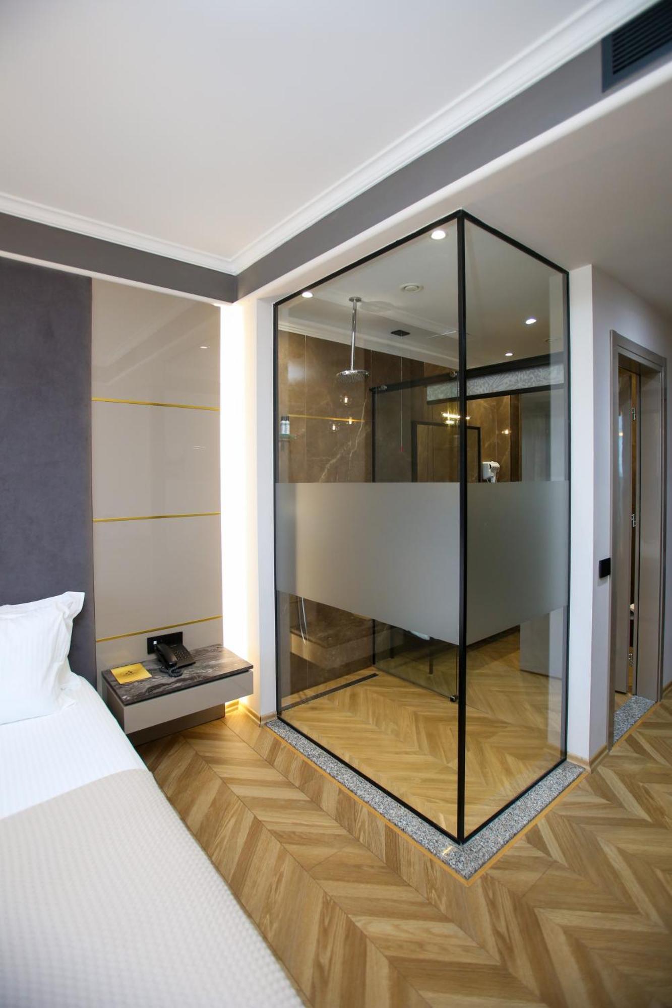 Vlorë Belvedere Hotel & Spa מראה חיצוני תמונה