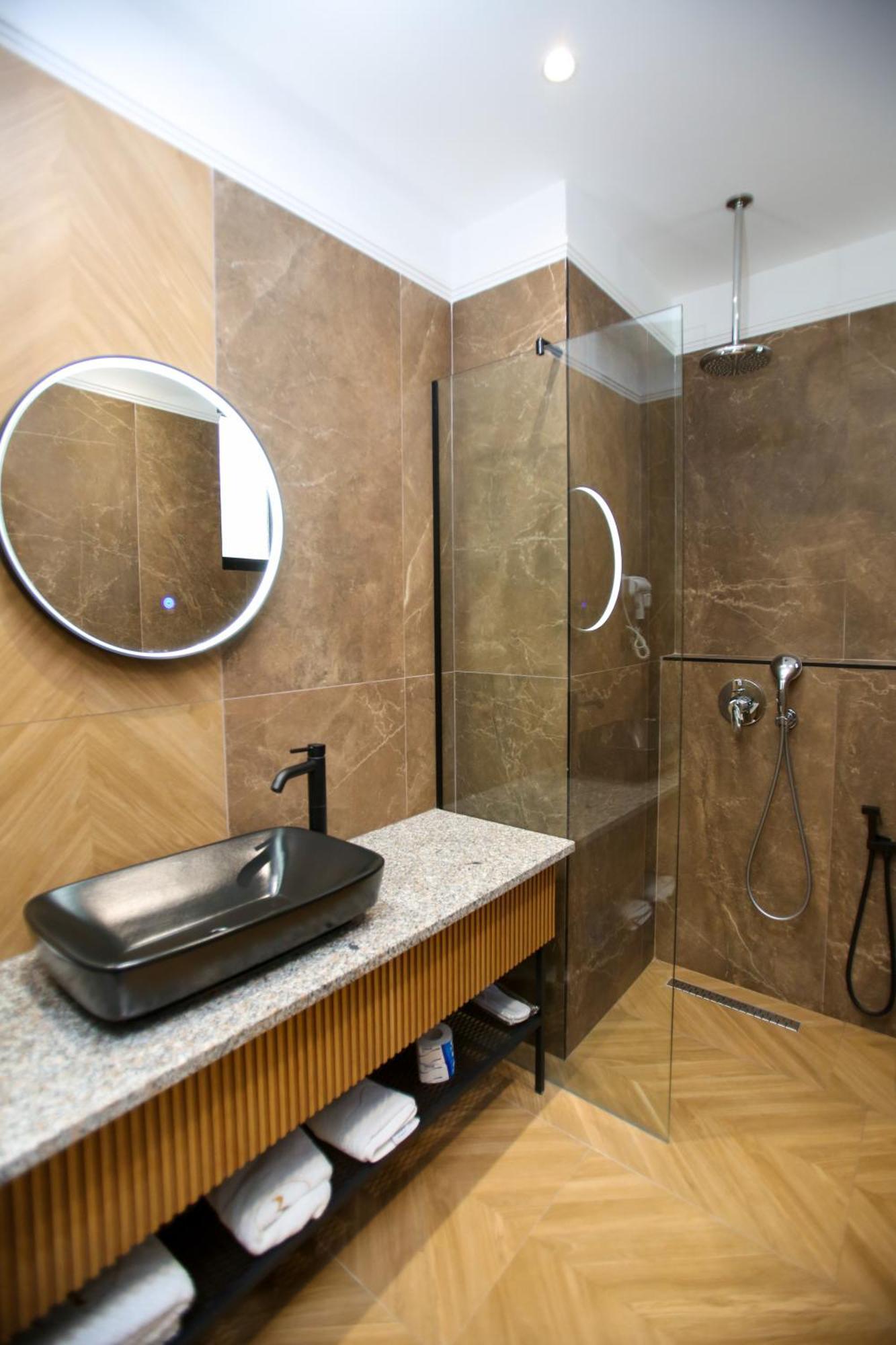 Vlorë Belvedere Hotel & Spa מראה חיצוני תמונה