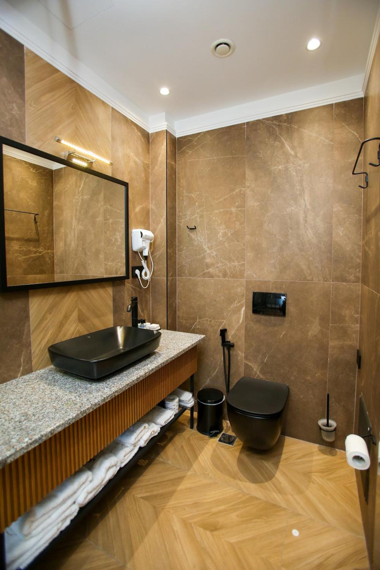 Vlorë Belvedere Hotel & Spa מראה חיצוני תמונה